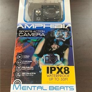 Amphibia Waterproof CameraWaterproof up to 30 M